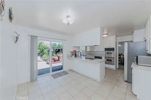 $1,059,000 | 2401 El Portal Way, Oxnard, CA 93035