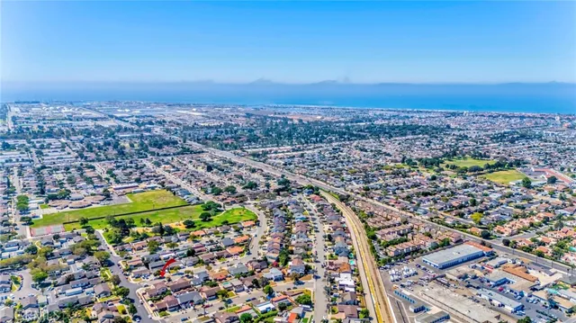 $1,170,000 | 2401 El Portal Way, Oxnard, CA 93035