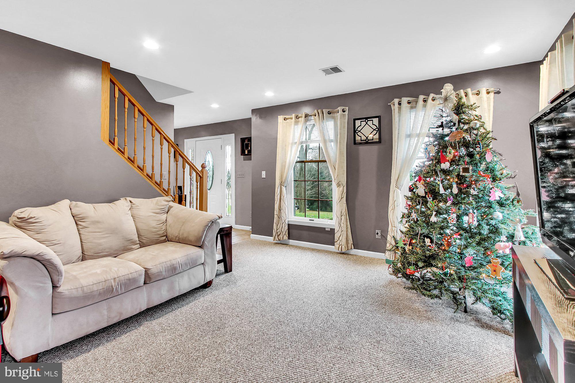 157 Fry Road Fleetwood, PA 19522 - Photo 3 of 34 Gallery Image 3