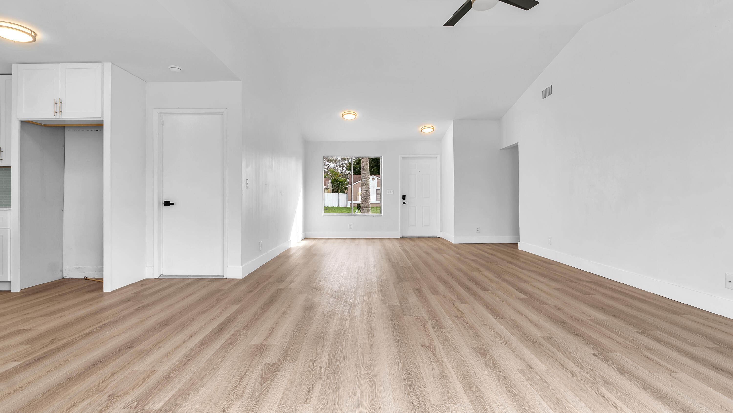 18989 Cloud Lake Circle Boca Raton, FL 33496 - Photo 20 of 36 VBA08656