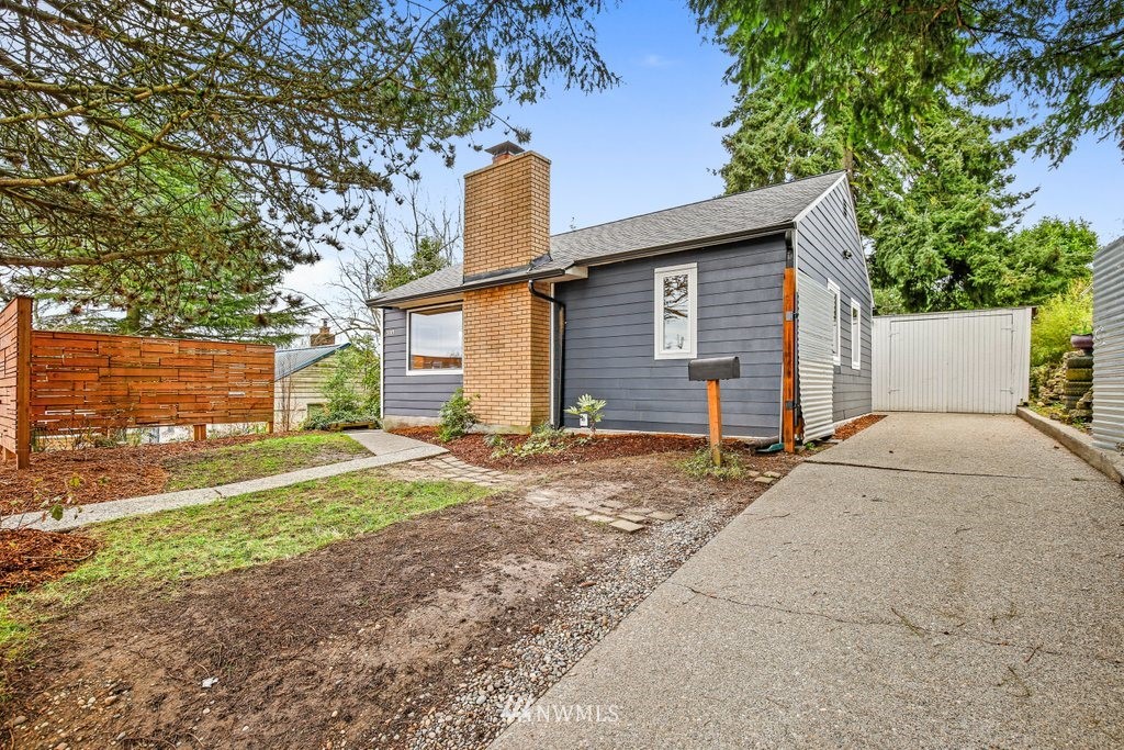 3115 Southwest Roxbury Street Seattle, WA 98126 - Photo 23 of 25 Gallery Image 23