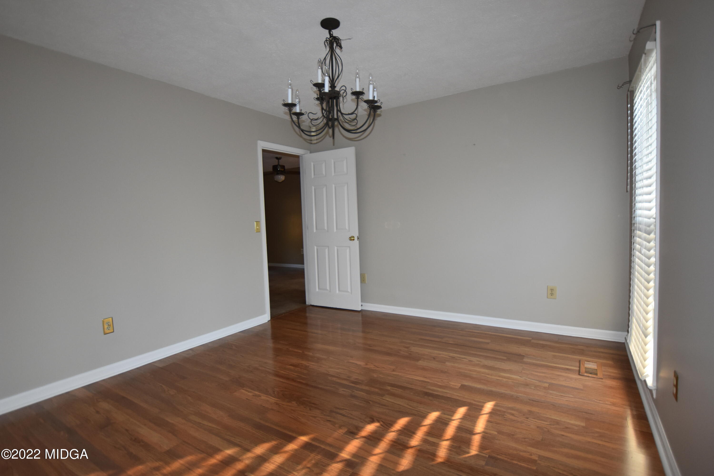 2098 Graham Road Macon, GA 31211 - Photo 5 of 25 DSC_0772