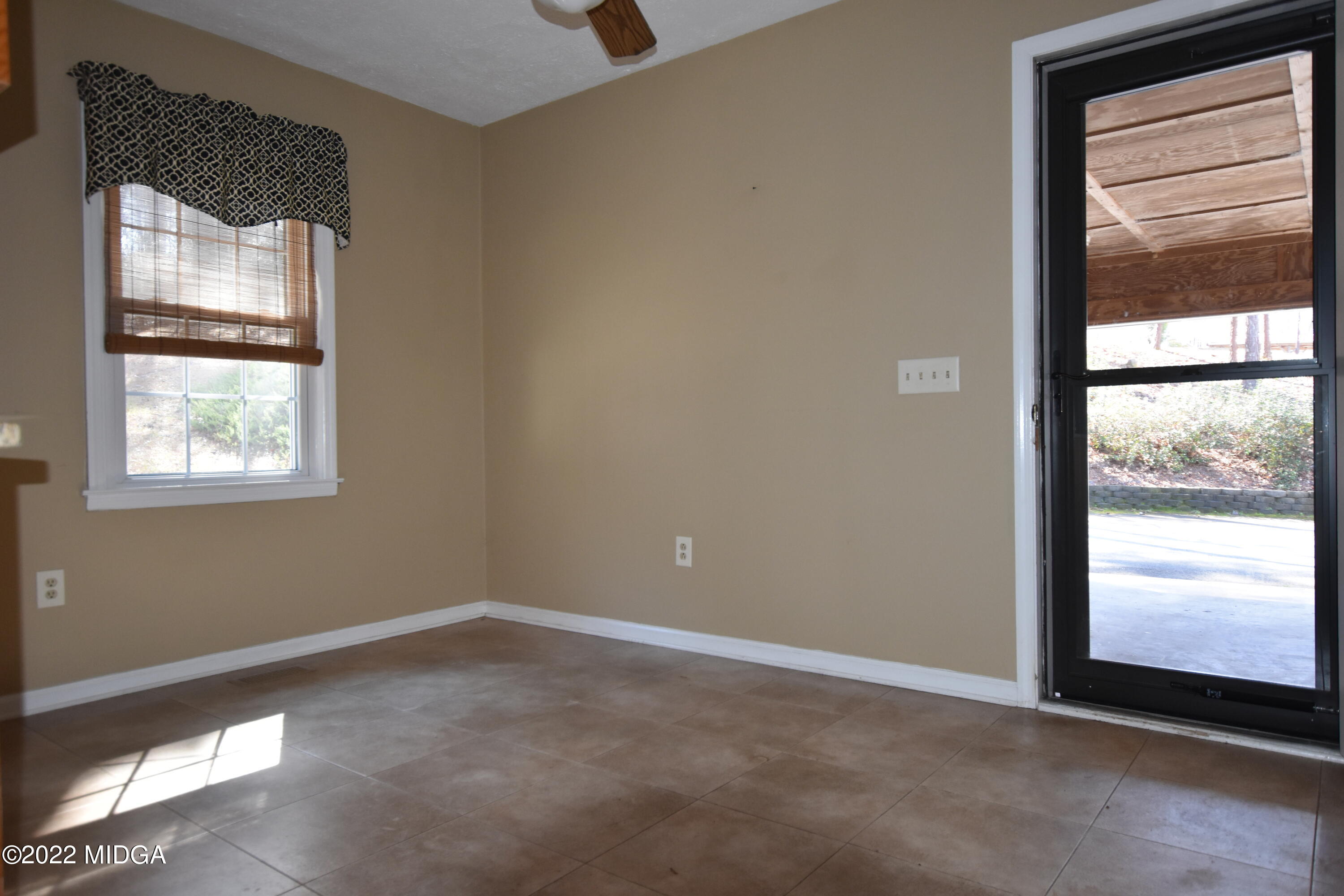 2098 Graham Road Macon, GA 31211 - Photo 8 of 25 DSC_0735
