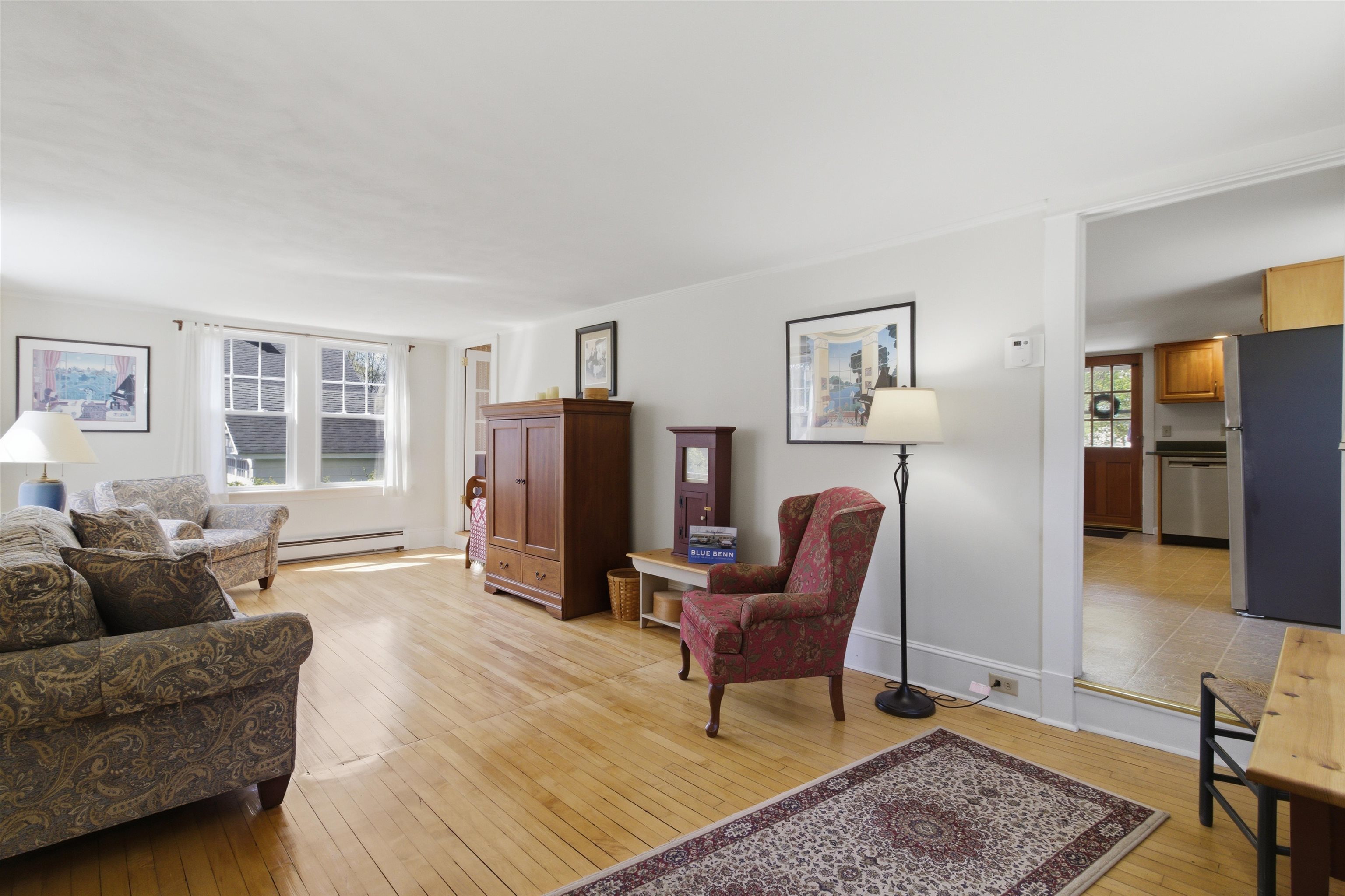 302 Prospect Street Bennington, VT 05201 - Photo 5 of 34