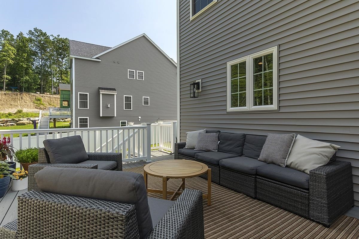 18 Glendenin Road Windham, NH 03087 - Photo 32 of 40