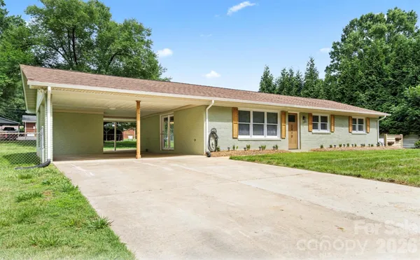 $329,000 | 2910 Floral Drive, Albemarle, NC 28001