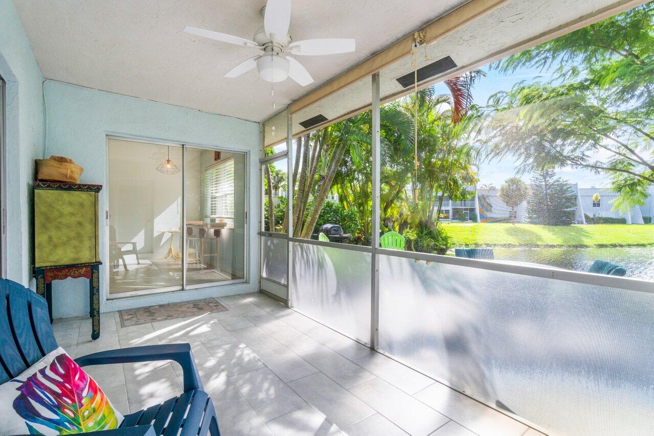 848 Lago Road Delray Beach, FL 33445 - Photo 26 of 36 Screened Porch