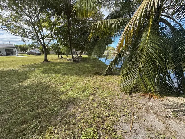 $4,600 | 11755 Southwest 37th Street, Miami, FL 33175