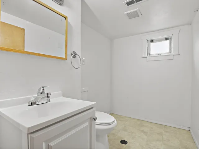 $249,900 | 2711 North Ash Street, Spokane, WA 99205