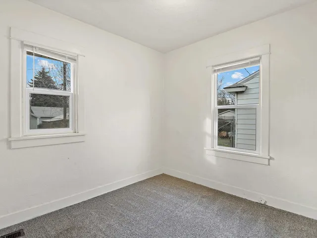 $249,900 | 2711 North Ash Street, Spokane, WA 99205