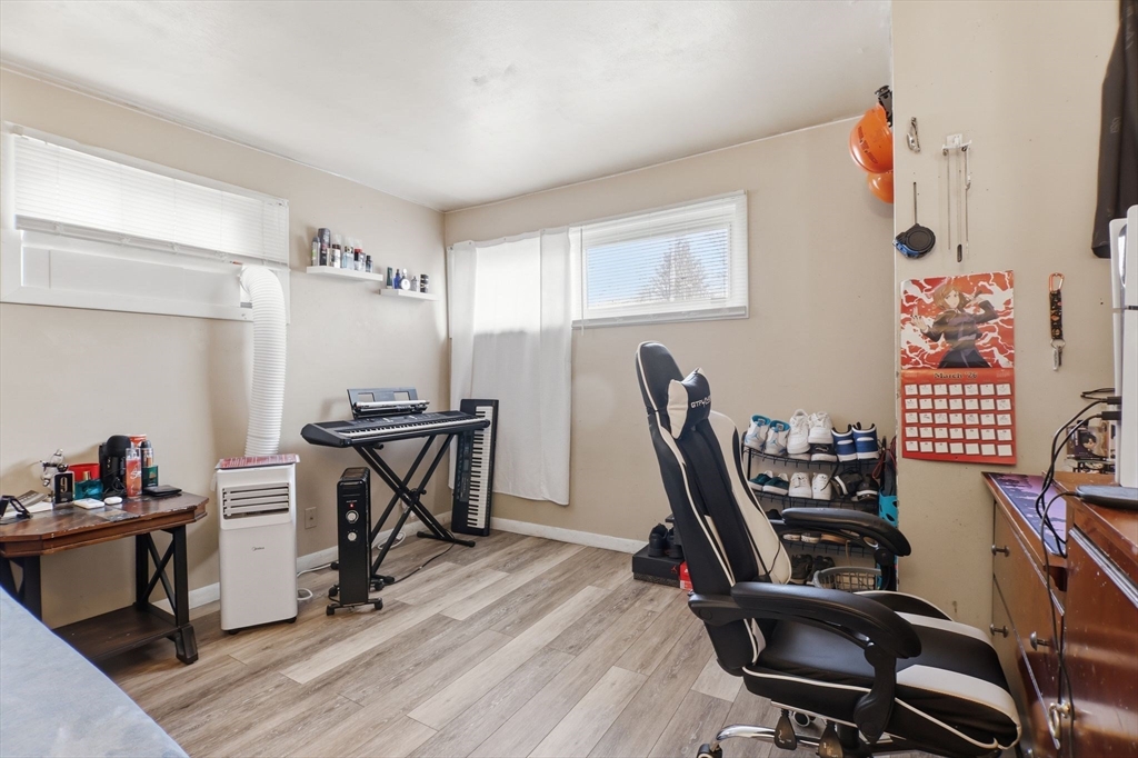 39 Groton Street Springfield, MA 01129 - Photo 23 of 41