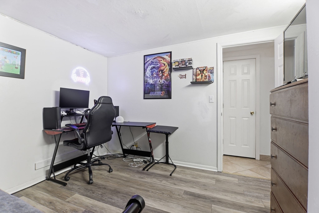 39 Groton Street Springfield, MA 01129 - Photo 30 of 41