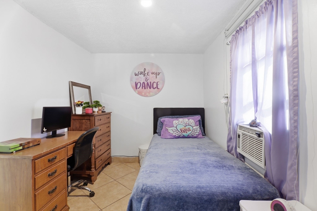 39 Groton Street Springfield, MA 01129 - Photo 31 of 41