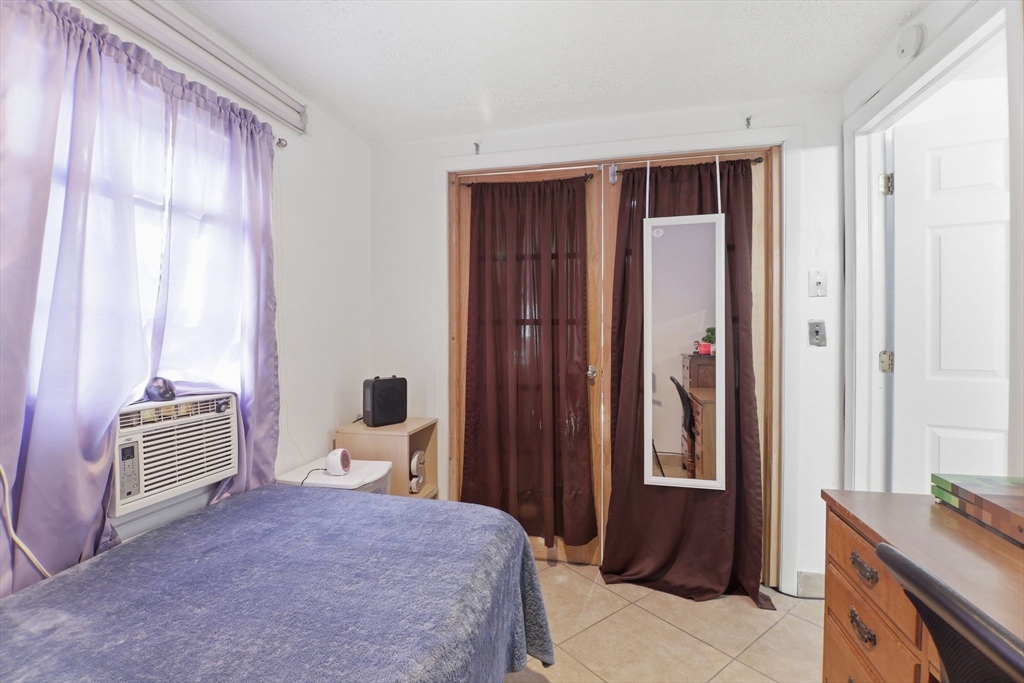 39 Groton Street Springfield, MA 01129 - Photo 33 of 41