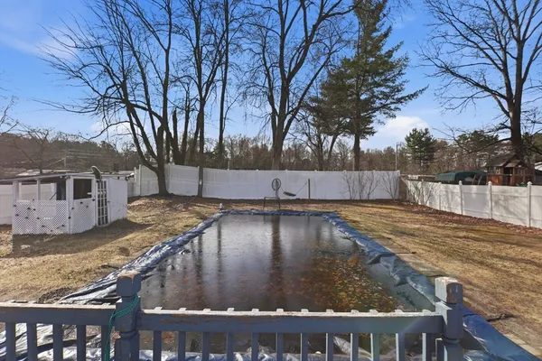 $294,900 | 39 Groton Street, Springfield, MA 01129