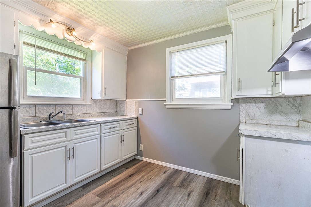 256 Ave D Rochester, NY 14621 - Photo 18 of 43