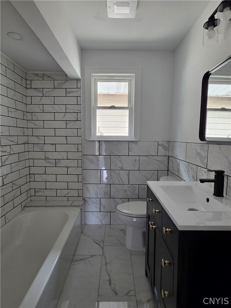 1706 Oneida Street Utica, NY 13501 - Photo 45 of 50