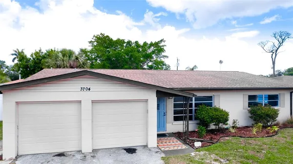 $359,000 | 3704 17th Avenue West, Bradenton, FL 34205