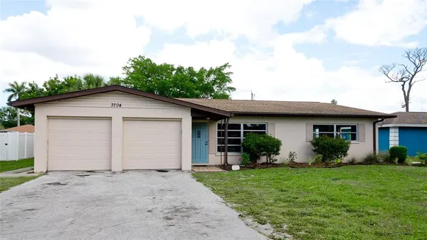 $359,000 | 3704 17th Avenue West, Bradenton, FL 34205