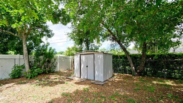 $359,000 | 3704 17th Avenue West, Bradenton, FL 34205