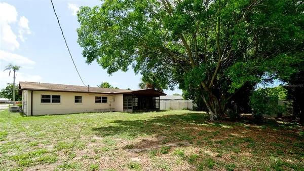 $359,000 | 3704 17th Avenue West, Bradenton, FL 34205