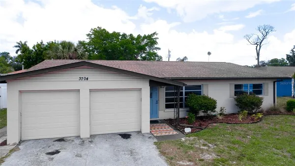 $359,000 | 3704 17th Avenue West, Bradenton, FL 34205