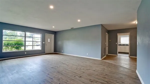 $359,000 | 3704 17th Avenue West, Bradenton, FL 34205