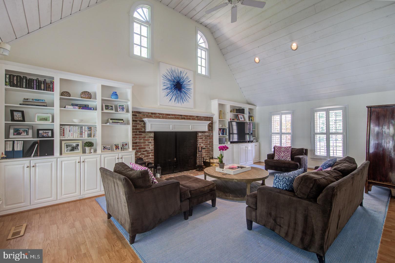 125 Graham Way Devon, PA 19333 - Photo 14 of 69 Gallery Image 14