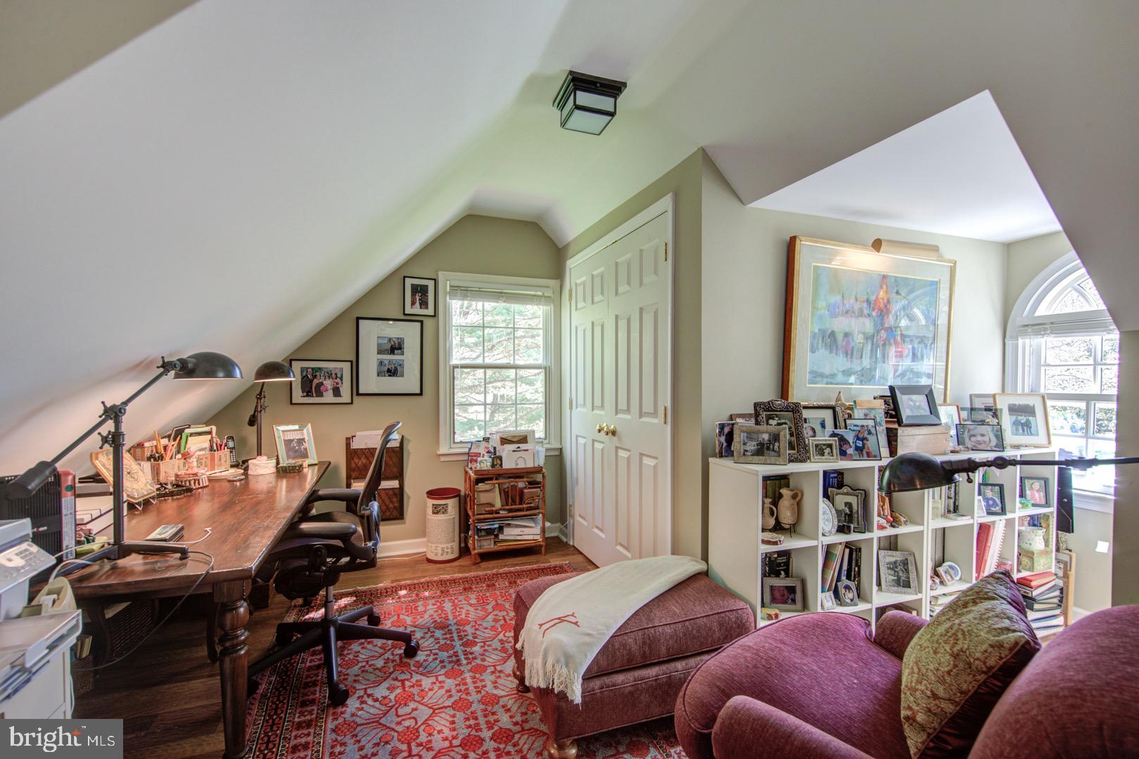 125 Graham Way Devon, PA 19333 - Photo 61 of 69 GUEST HOUSE OFFICE