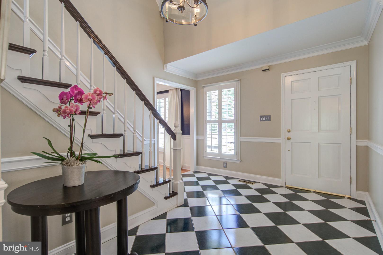 125 Graham Way Devon, PA 19333 - Photo 9 of 69 FOYER