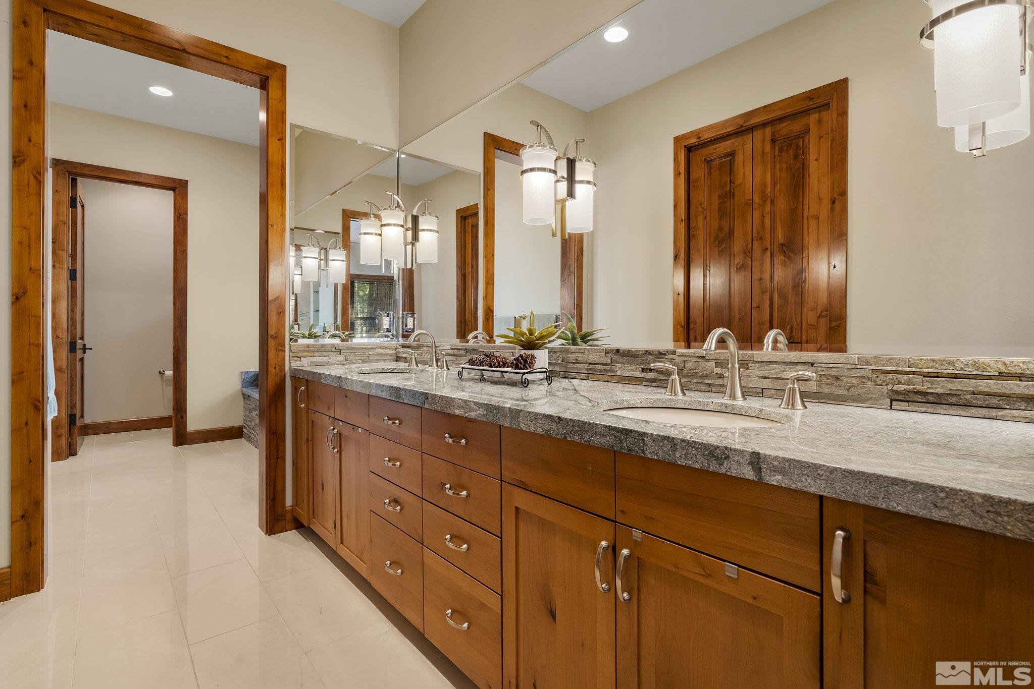 490 Myrtlewood Reno, NV 89511 - Photo 18 of 33 Photo 18