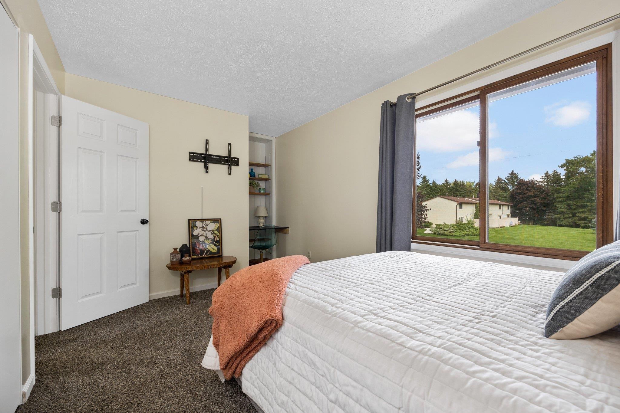 3801 East Hammond Road Traverse City, MI 49686 - Photo 18 of 52 1916177-18.JPG