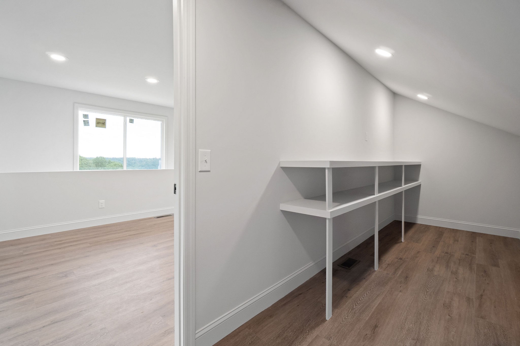 1124 Dale Ridge Road Dowelltown, TN 37059 - Photo 35 of 69 an empty room with wooden floor and windows