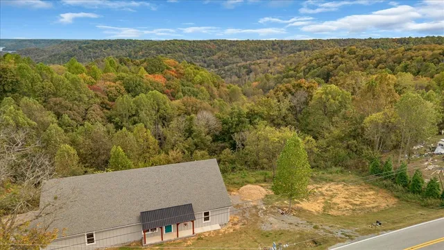 $550,000 | 1124 Dale Ridge Road, Dowelltown, TN 37059