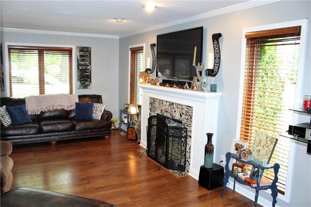 437 Cobblestone Road Avon, IN 46123 - Photo 18 of 41 Gallery Image 18