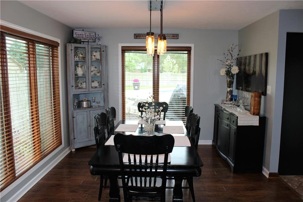 437 Cobblestone Road Avon, IN 46123 - Photo 20 of 41 Gallery Image 20