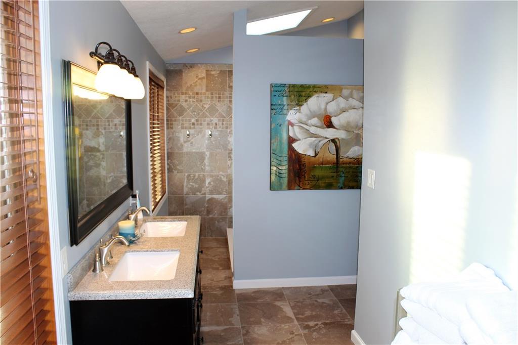 437 Cobblestone Road Avon, IN 46123 - Photo 29 of 41 Gallery Image 29