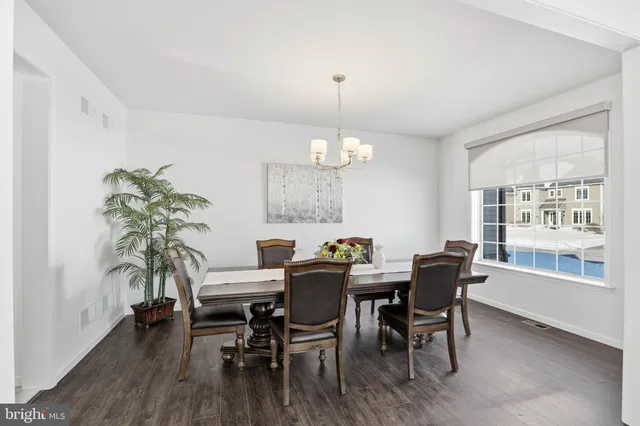 $1,195,000 | 454 East Delp Road, Lancaster, PA 17601