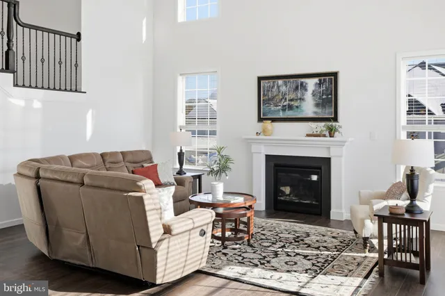 $1,195,000 | 454 East Delp Road, Lancaster, PA 17601