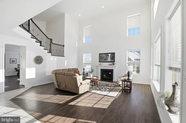 $1,195,000 | 454 East Delp Road, Lancaster, PA 17601