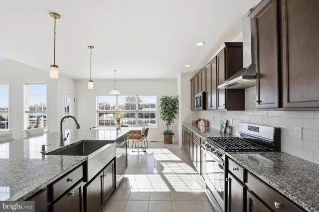 $1,195,000 | 454 East Delp Road, Lancaster, PA 17601