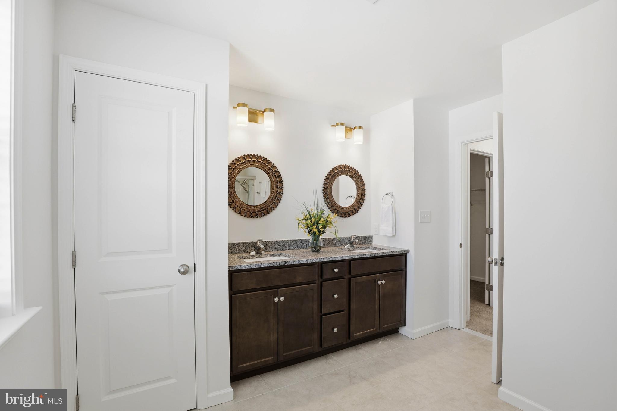 454 East Delp Road Lancaster, PA 17601 - Photo 42 of 78 Primary Bath