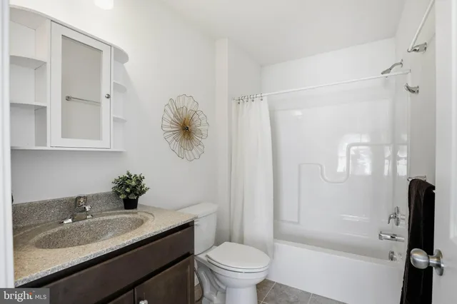 $1,195,000 | 454 East Delp Road, Lancaster, PA 17601