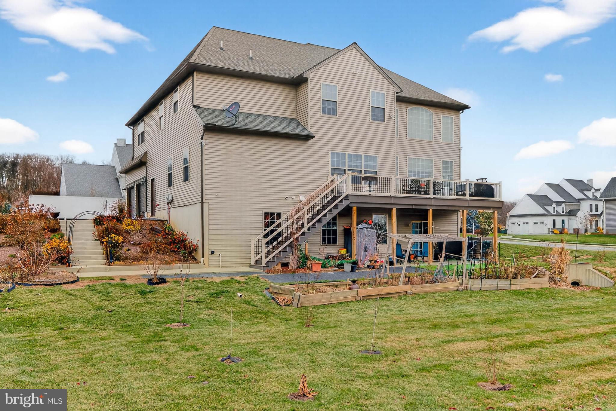 454 East Delp Road Lancaster, PA 17601 - Photo 66 of 78 a view of a house with a yard
