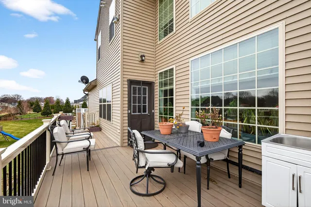 $1,195,000 | 454 East Delp Road, Lancaster, PA 17601