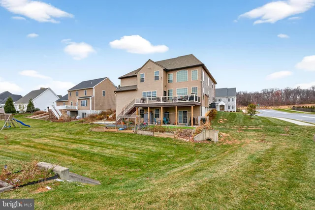 $1,195,000 | 454 East Delp Road, Lancaster, PA 17601