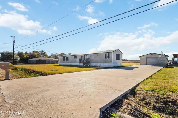 $100,000 | 365 Veterans Drive, Opelousas, LA 70570