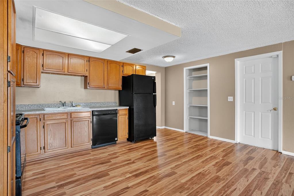 10800 Leeds Road Port Richey, FL 34668 - Photo 3 of 14