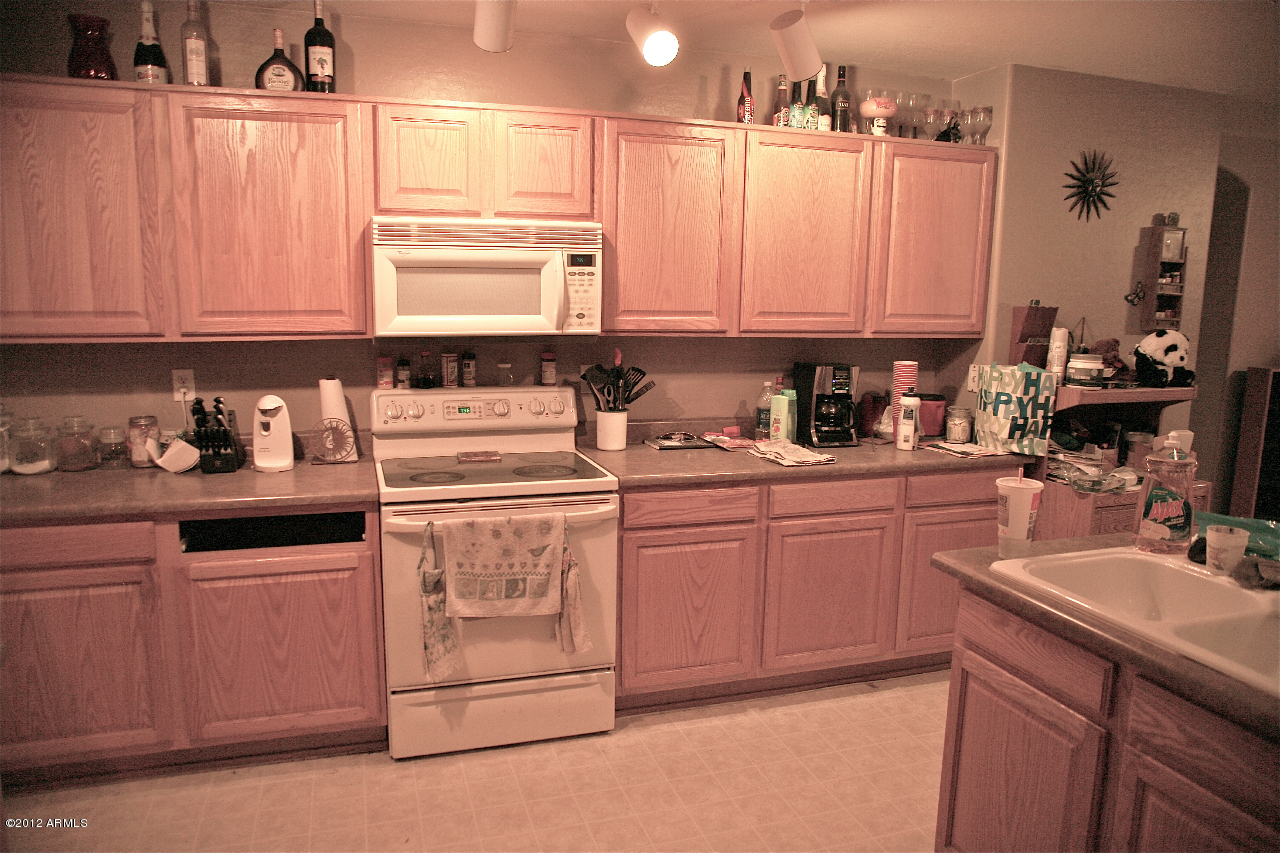 3749 South Chaparral Road Apache Junction, AZ 85119 - Photo 2 of 7 Kitchen