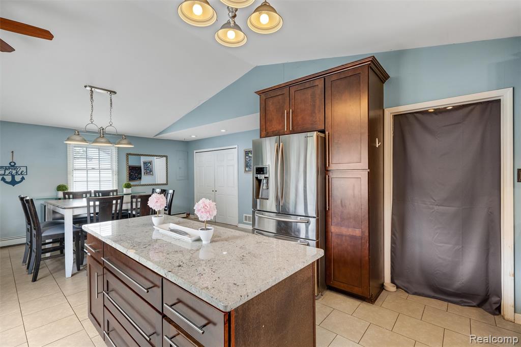 415 Leon Road Walled Lake, MI 48390 - Photo 19 of 48
